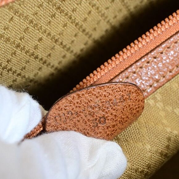 Gucci Brown Leather Travel Bag (Pre-Owned) - Picture 10 of 16